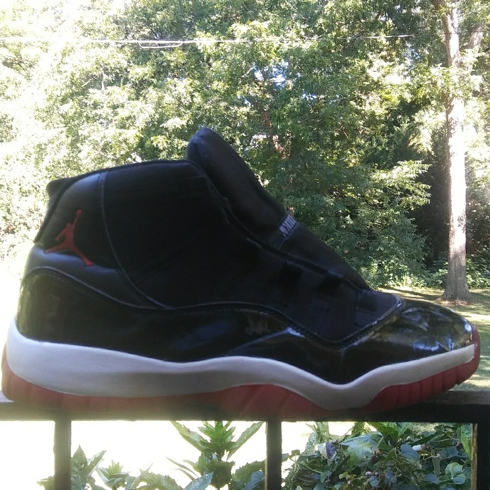 Jordan 11 beater